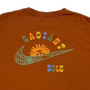 Nike Radiant Sole Terracota Orange T-Shirt Sz M